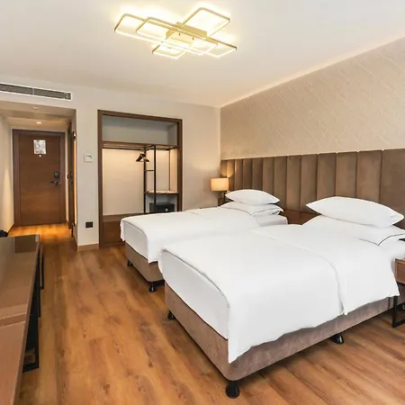 Hotel Riva Nisantasi *