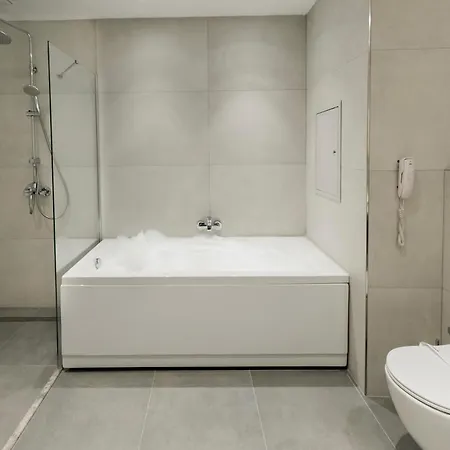 Hotel Riva Nisantasi *