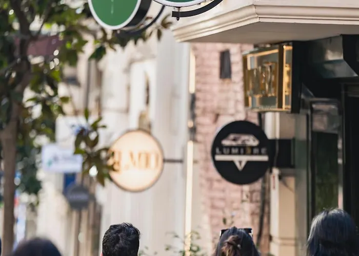 Hotel Riva Nisantasi *